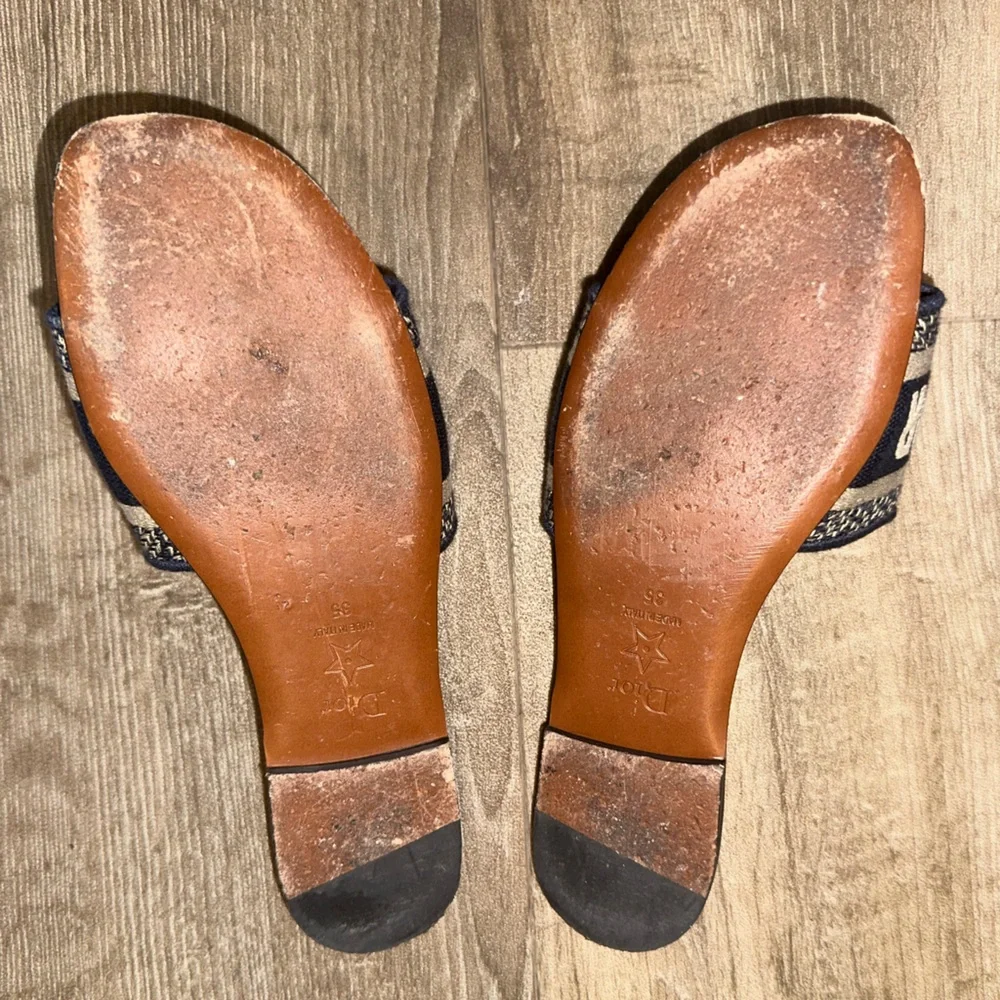 Dior Dway Slides - Picture 4 of 8